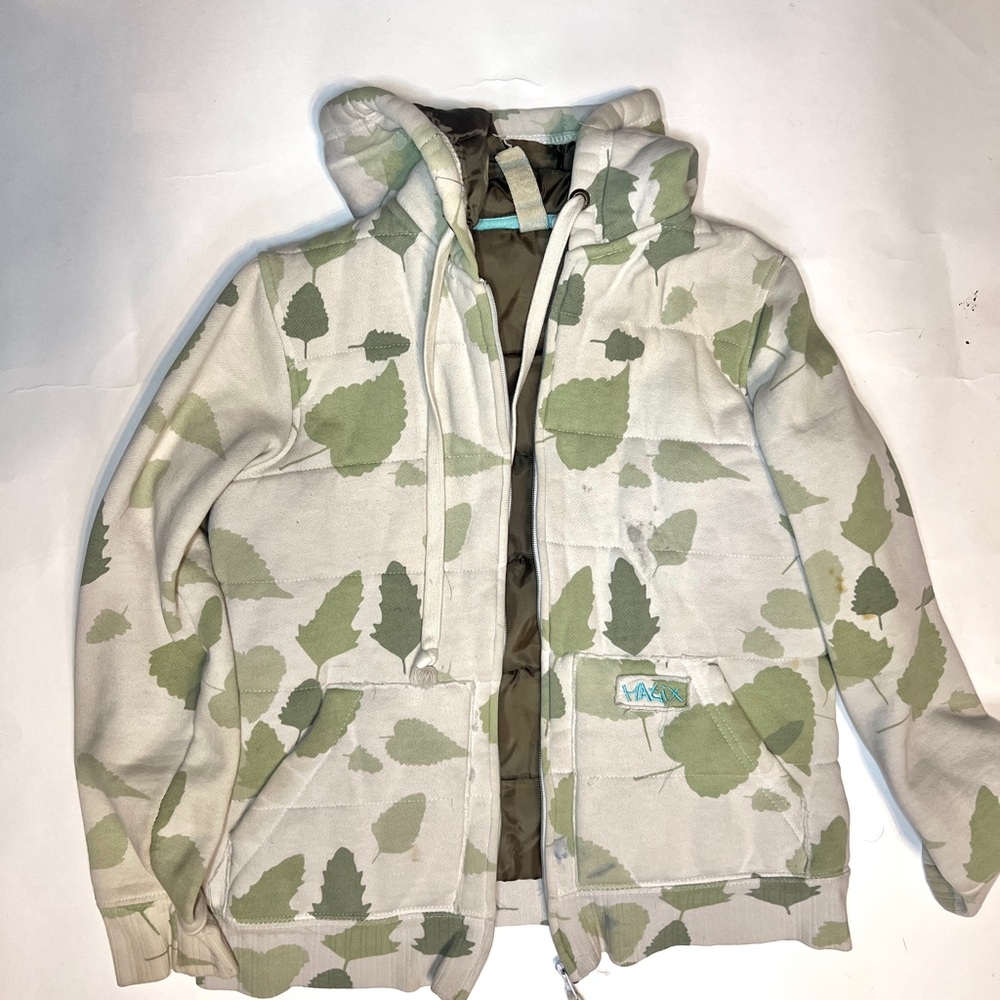 Matix Leaf Patterned Hoodie